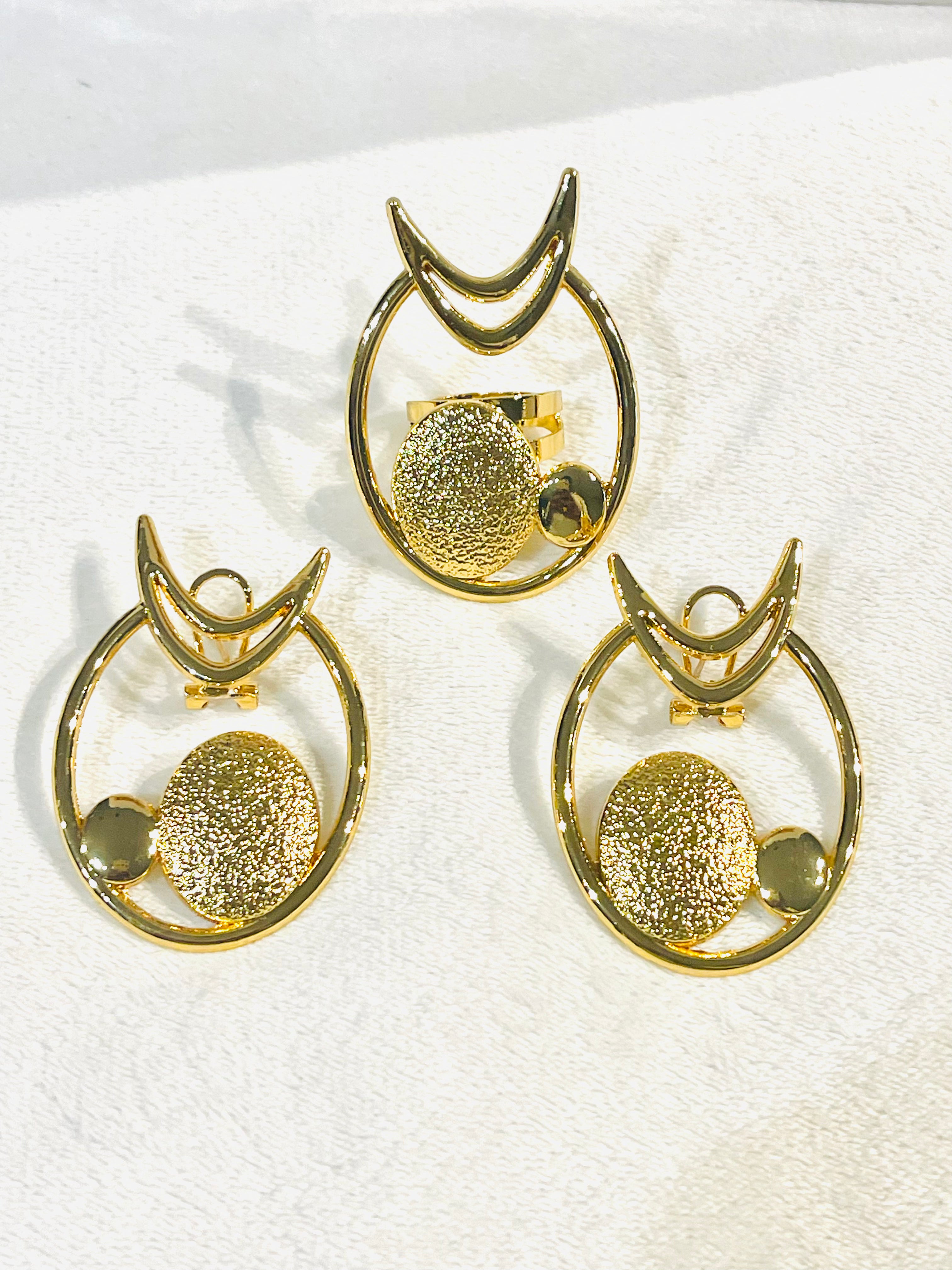 Earrings (Style N)